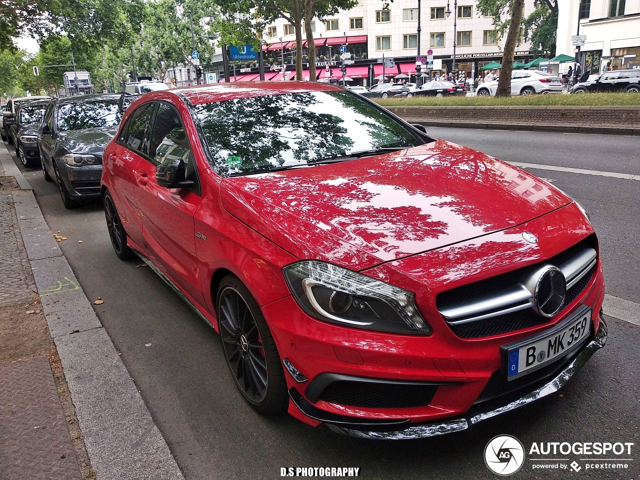 Mercedes-Benz A 45 AMG