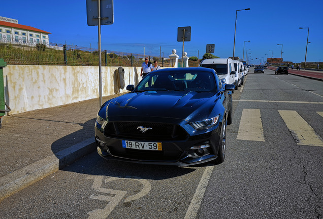 Ford Mustang GT 2015