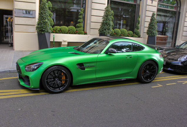 Mercedes-AMG GT R C190 2019