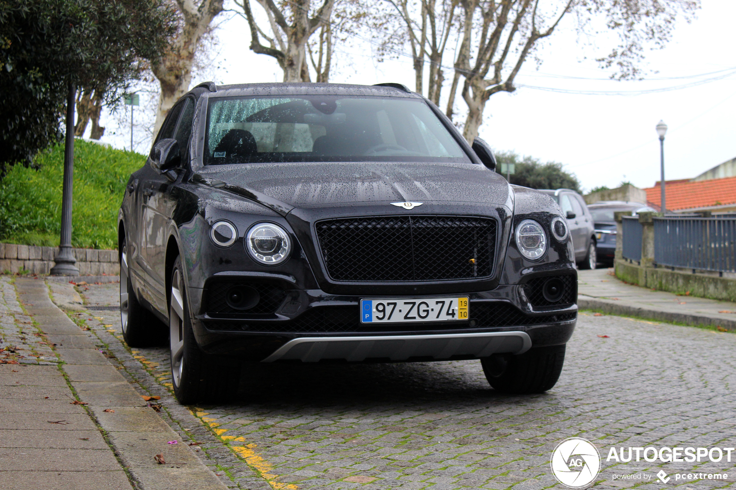 Bentley Bentayga V8