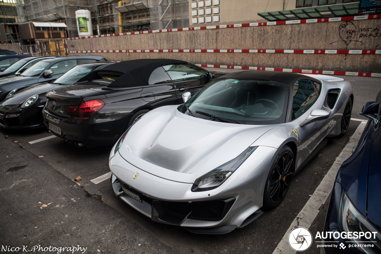 Ferrari 488 Pista