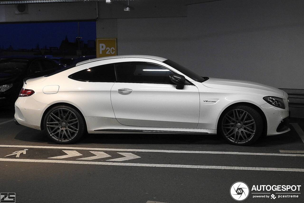 Mercedes-AMG C 63 Coupé C205