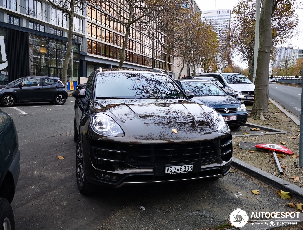 Porsche 95B Macan Turbo