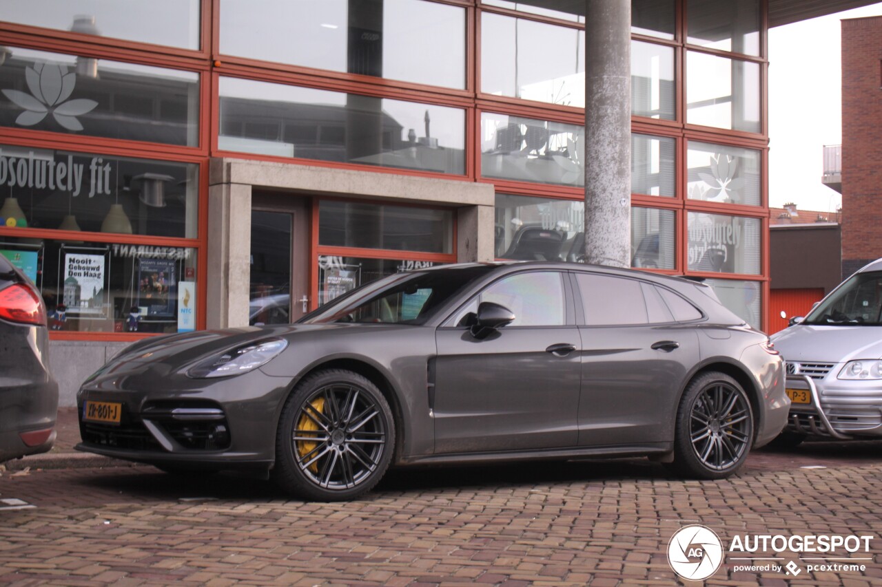 Porsche 971 Panamera Turbo S E-Hybrid Sport Turismo