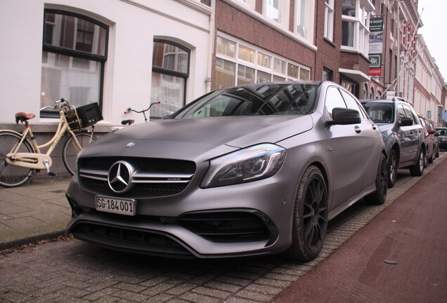 Mercedes-AMG A 45 W176 2015