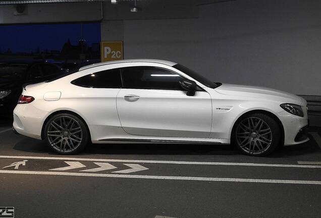 Mercedes-AMG C 63 Coupé C205