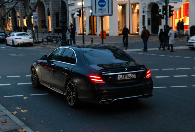 Mercedes-AMG E 63 S W213