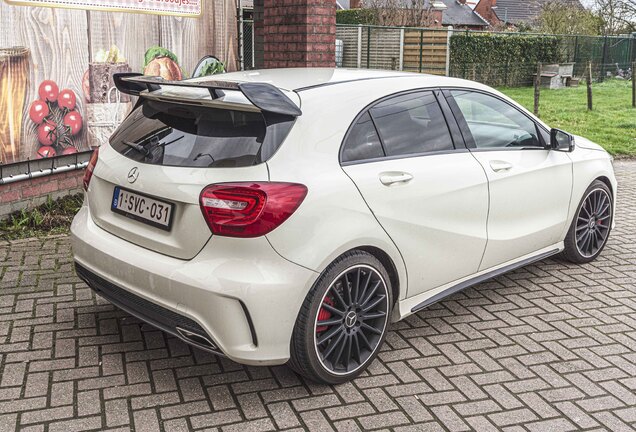 Mercedes-Benz A 45 AMG