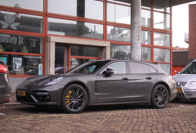 Porsche 971 Panamera Turbo S E-Hybrid Sport Turismo