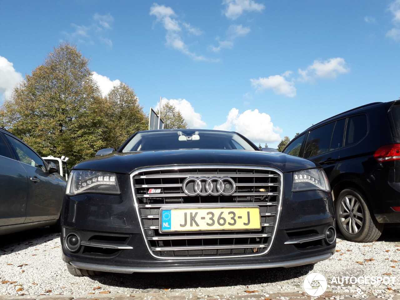 Audi S8 D4