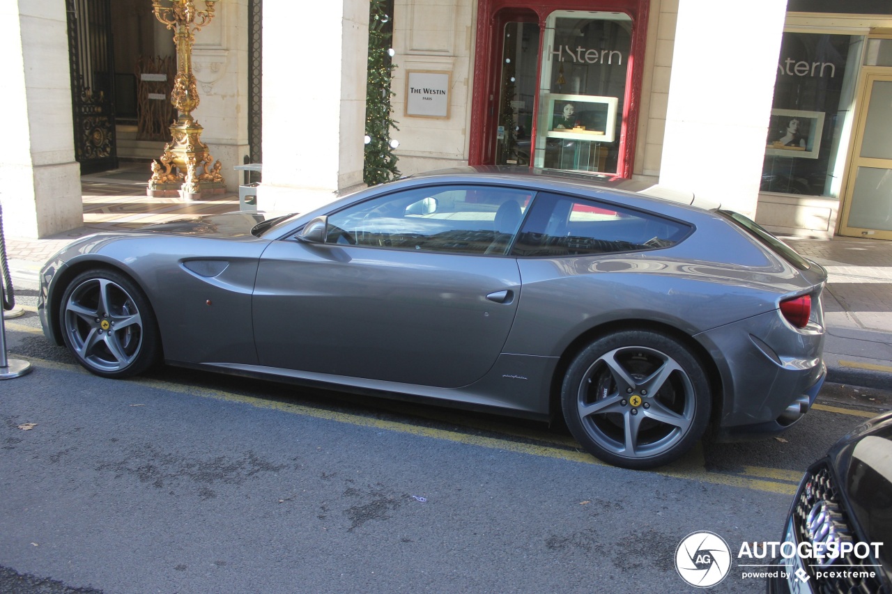 Ferrari FF