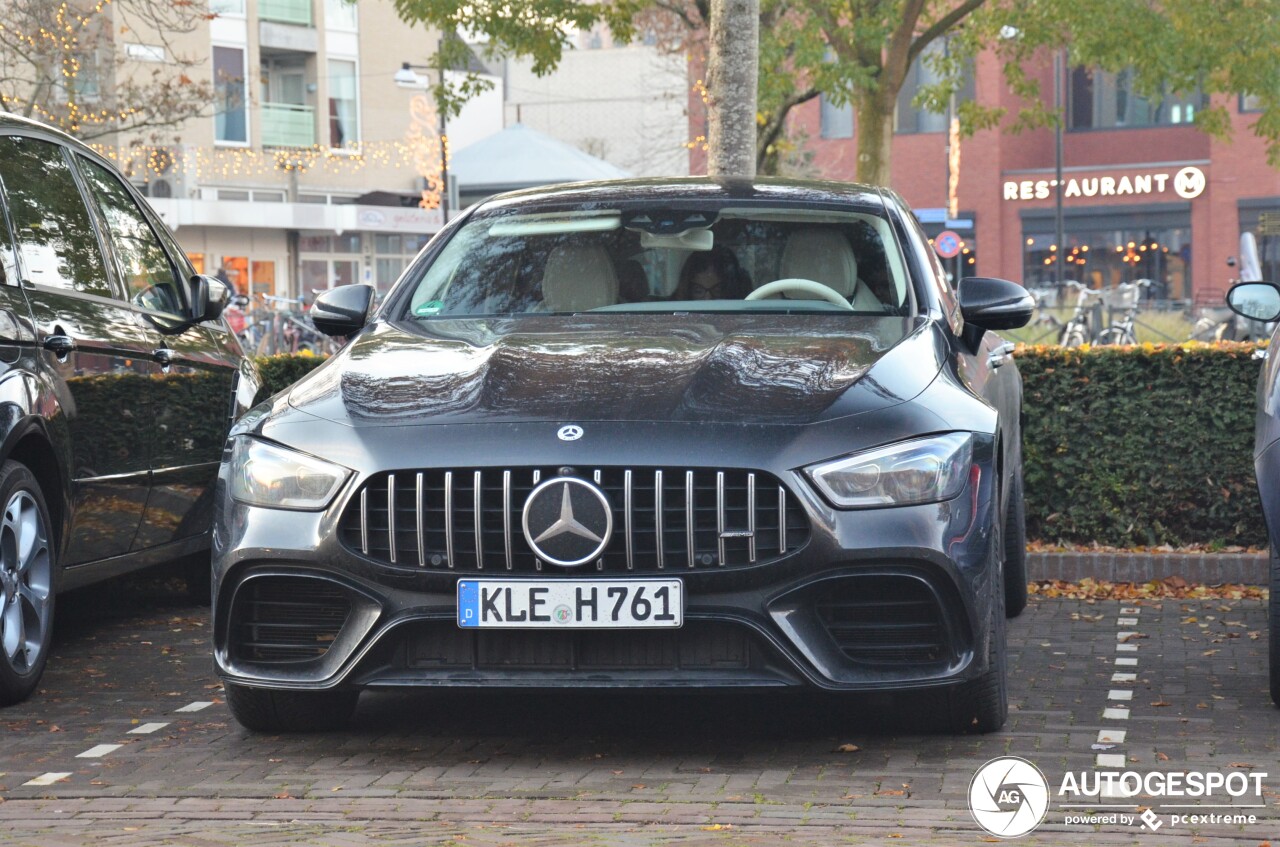 Mercedes-AMG GT 63 X290