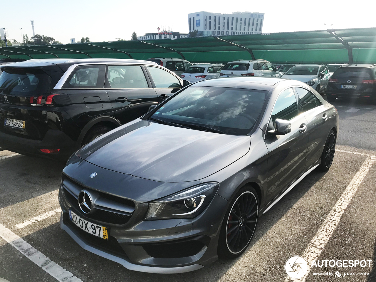 Mercedes-Benz CLA 45 AMG C117