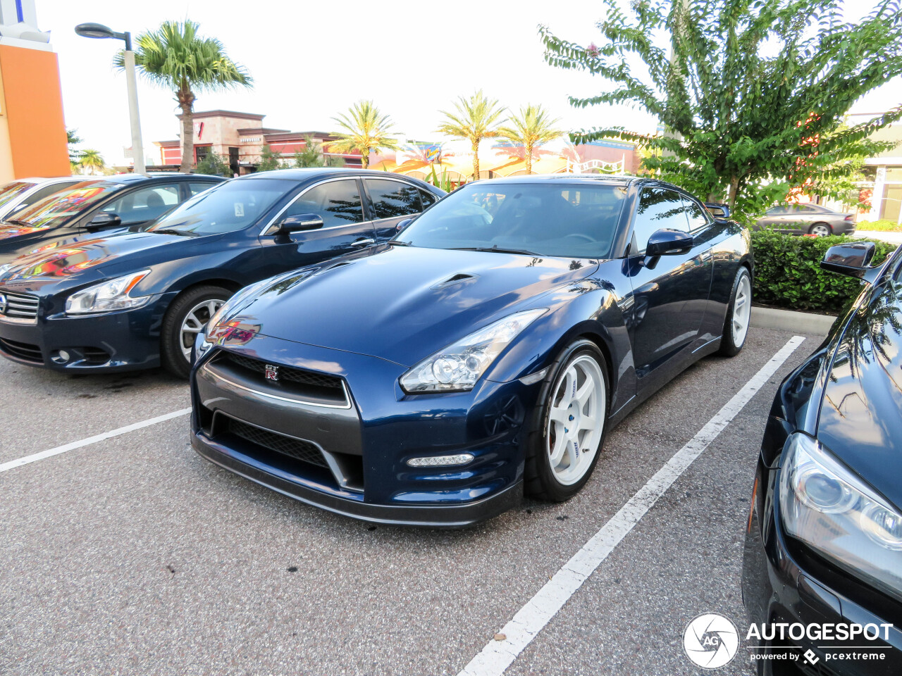 Nissan GT-R 2011