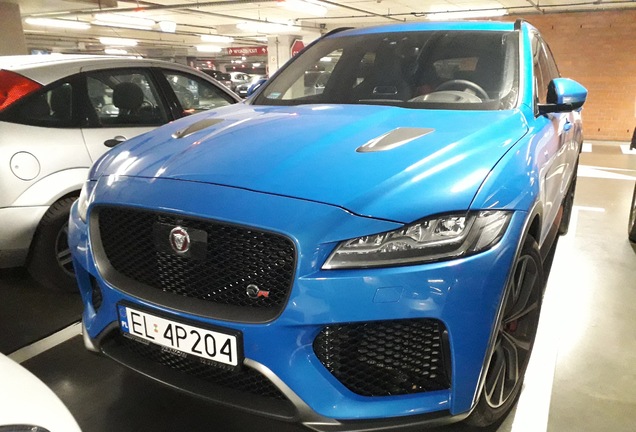 Jaguar F-PACE SVR