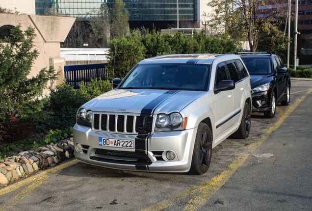 Jeep Grand Cherokee SRT-8 2005