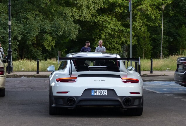 Porsche 991 GT2 RS Weissach Package