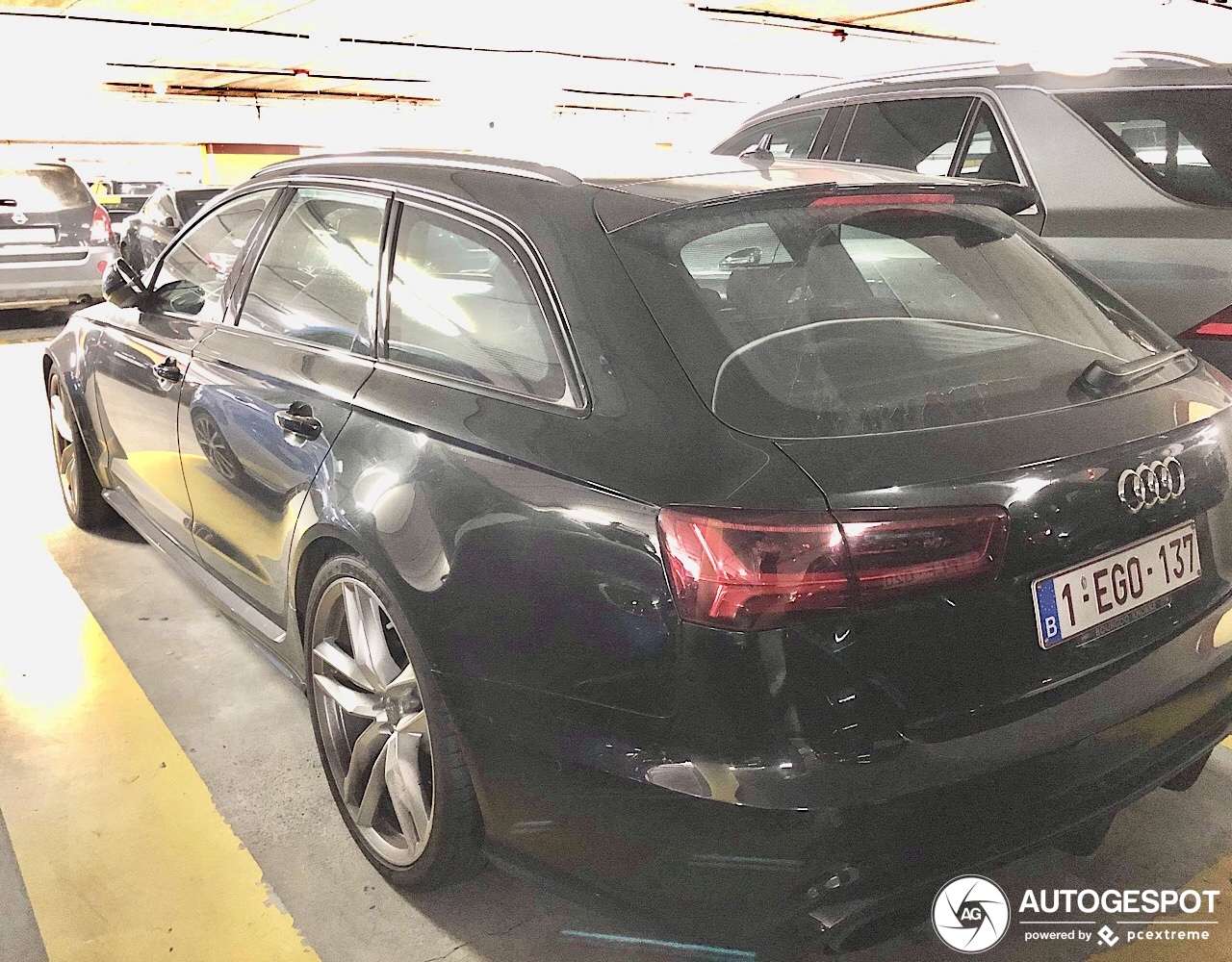 Audi RS6 Avant C7 2015