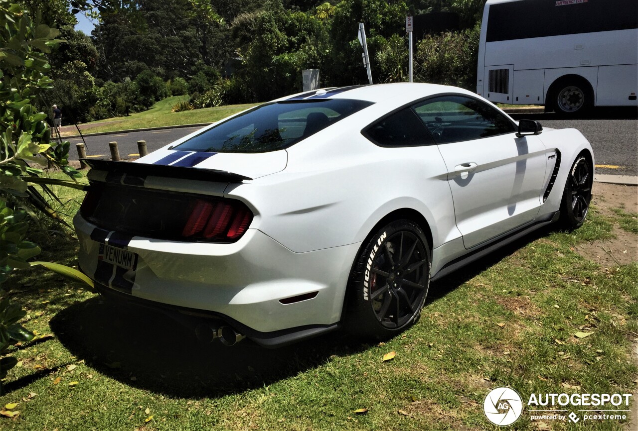 Ford Mustang Shelby GT350 2015