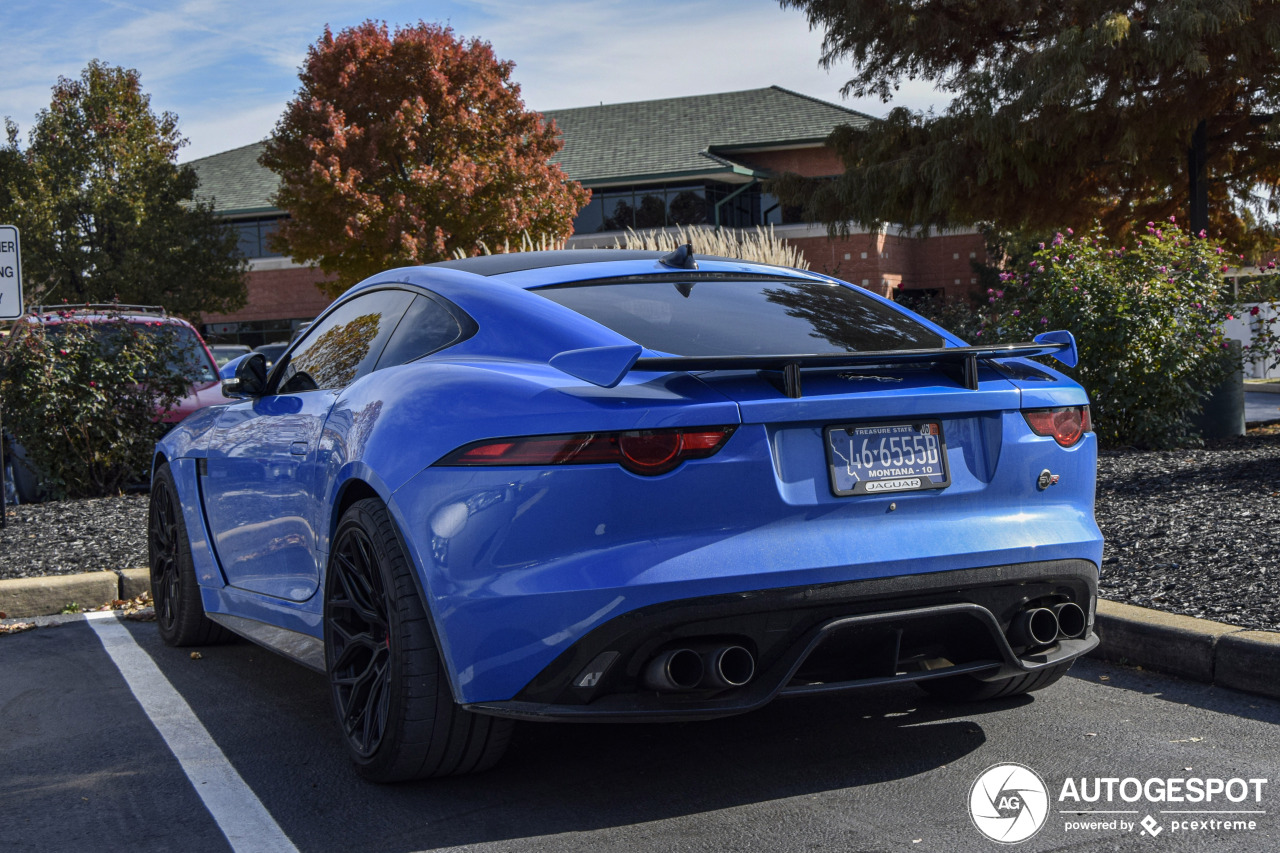 Jaguar F-TYPE SVR Coupé 2017