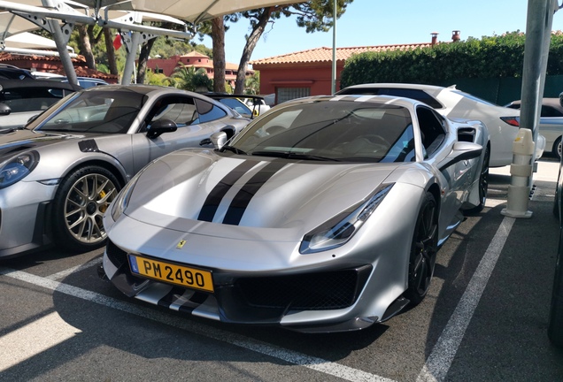 Ferrari 488 Pista