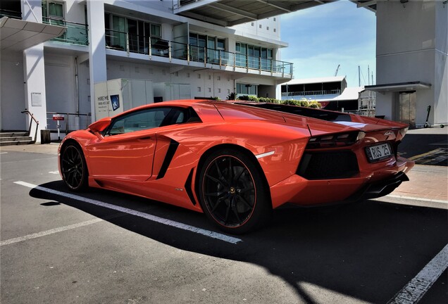 Lamborghini Aventador LP700-4