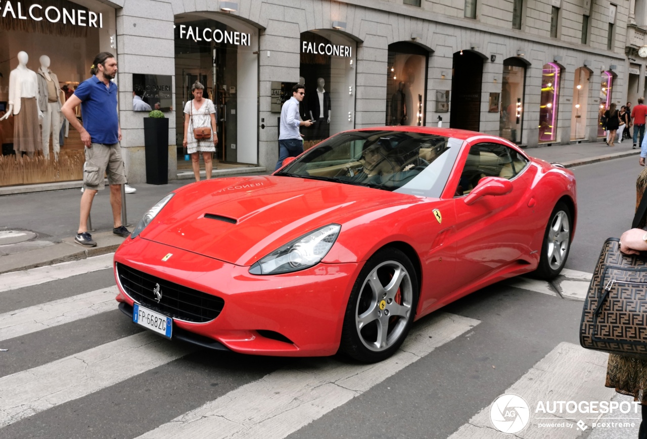 Ferrari California