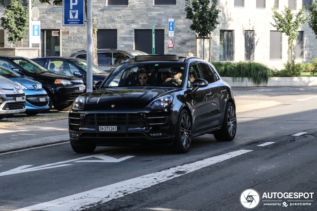 Porsche 95B Macan Turbo