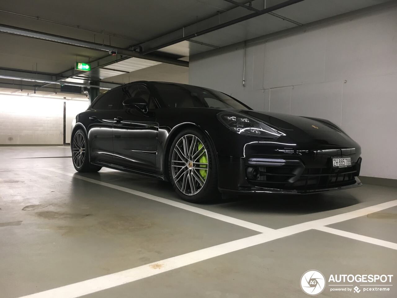 Porsche 971 Panamera Turbo S E-Hybrid