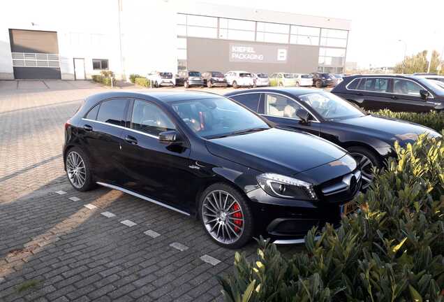 Mercedes-Benz A 45 AMG