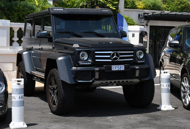 Mercedes-Benz G 500 4X4²