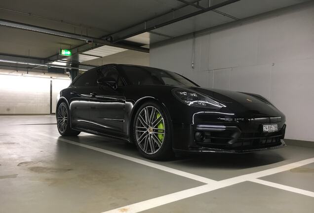 Porsche 971 Panamera Turbo S E-Hybrid