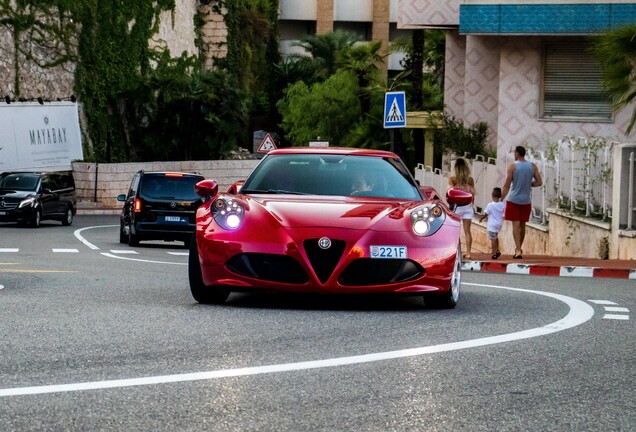 Alfa Romeo 4C Coupé