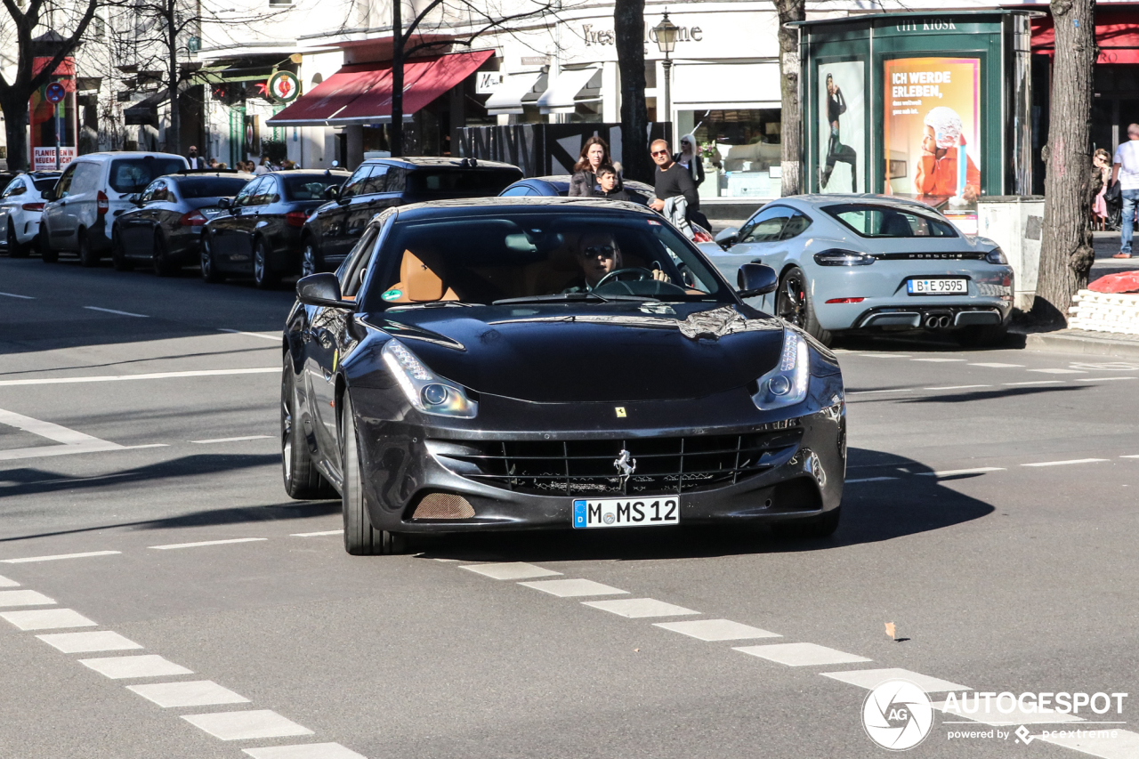 Ferrari FF