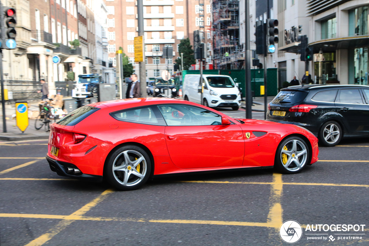 Ferrari FF