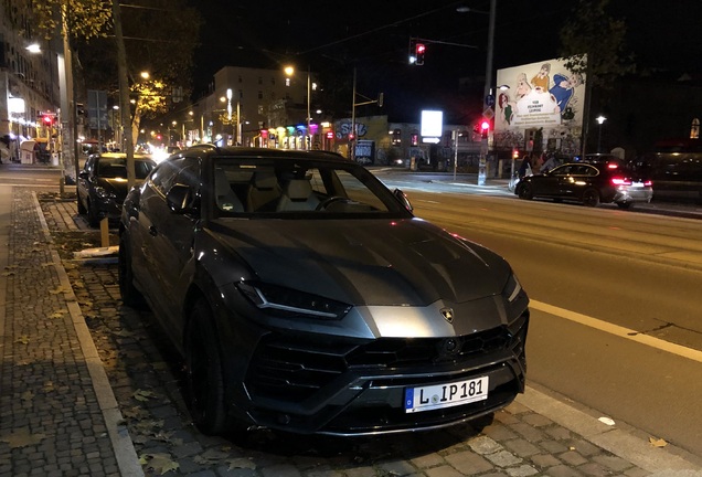 Lamborghini Urus Mansory