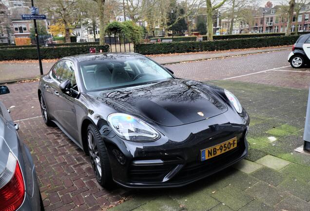 Porsche 971 Panamera Turbo