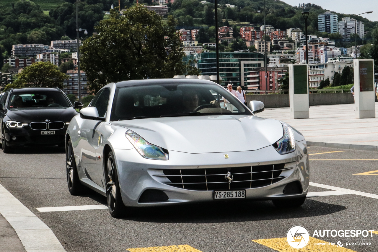 Ferrari FF