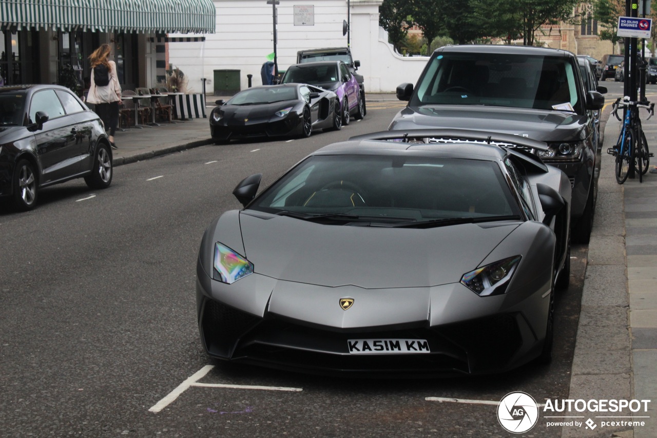 Lamborghini Aventador LP750-4 SuperVeloce Roadster