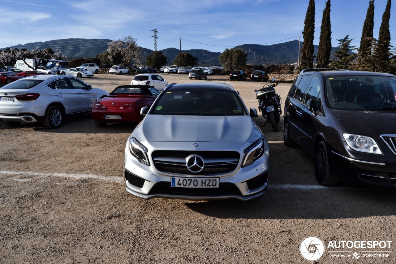 Mercedes-Benz GLA 45 AMG X156