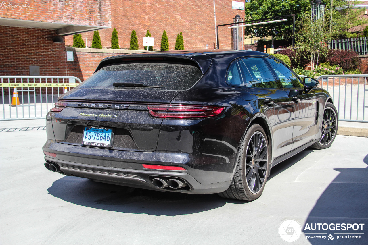 Porsche 971 Panamera Turbo S E-Hybrid Sport Turismo