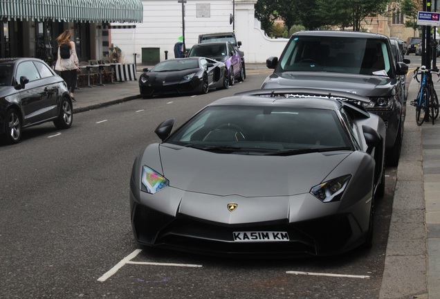 Lamborghini Aventador LP750-4 SuperVeloce Roadster