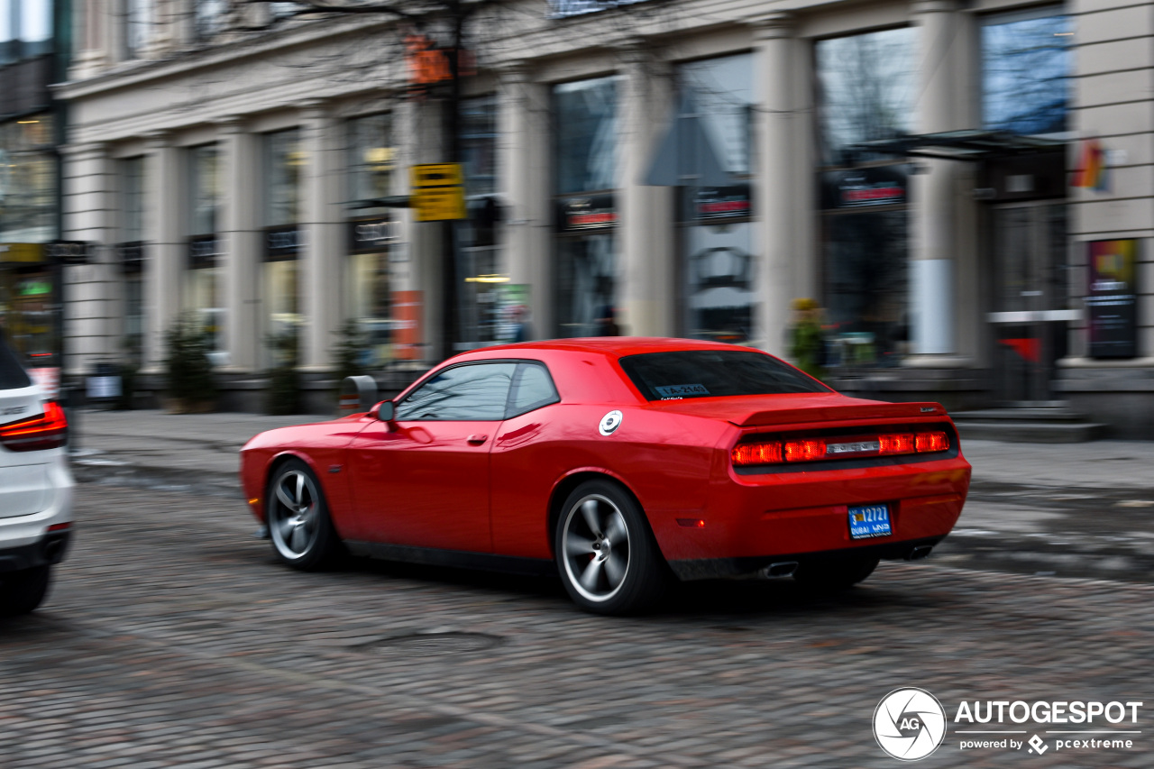 Dodge Challenger SRT-8 392