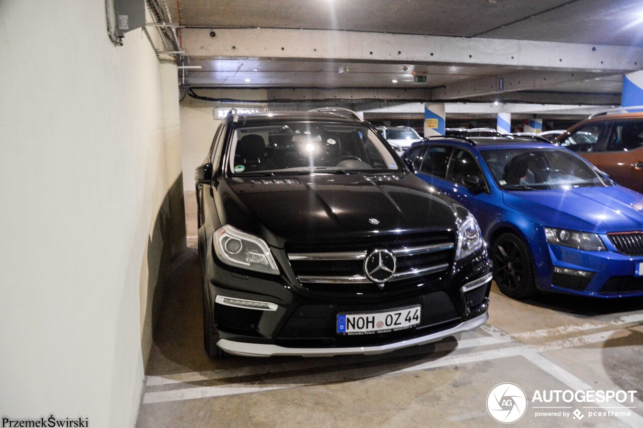 Mercedes-Benz GL 63 AMG X166