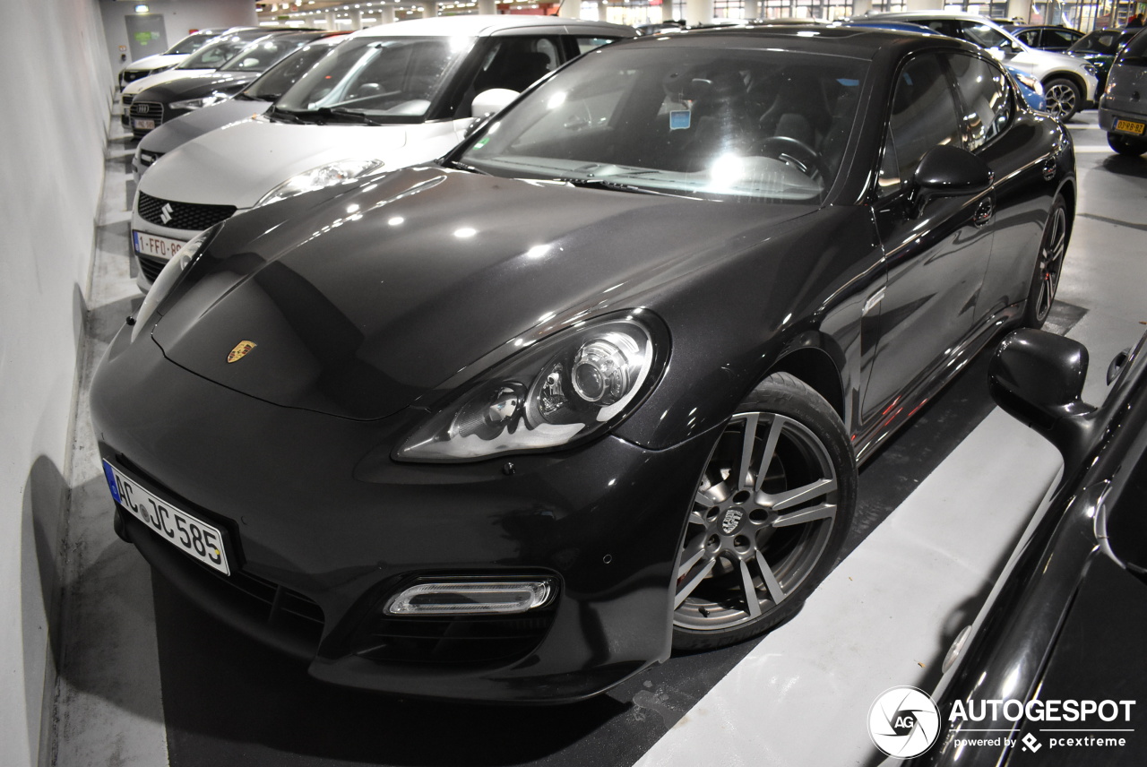 Porsche 970 Panamera Turbo MkI