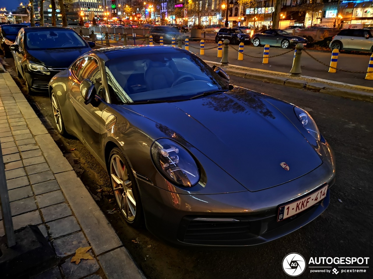 Porsche 992 Carrera 4S