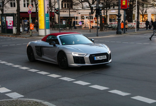 Audi R8 V10 Spyder 2016