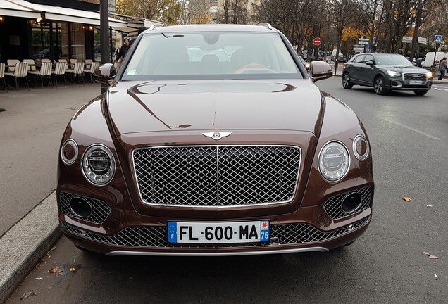 Bentley Bentayga Hybrid