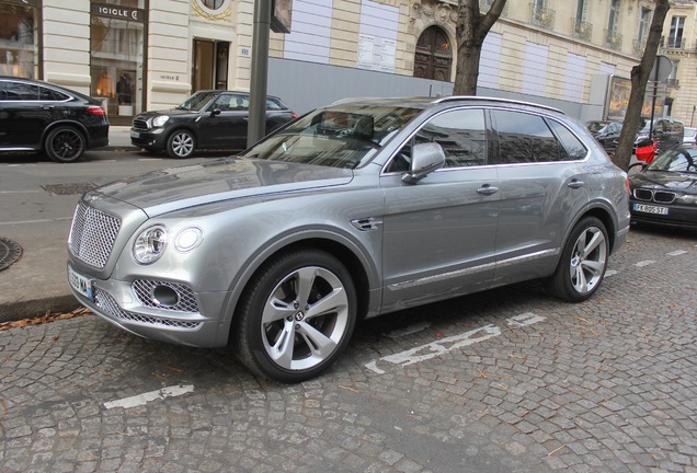 Bentley Bentayga V8