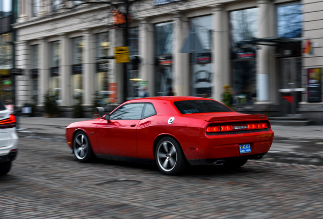 Dodge Challenger SRT-8 392